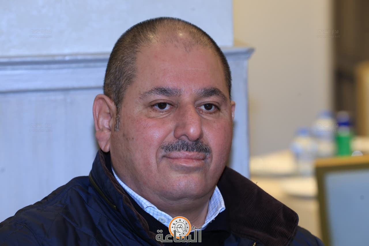 Madar Al-Saa Images 0.5175839305932383