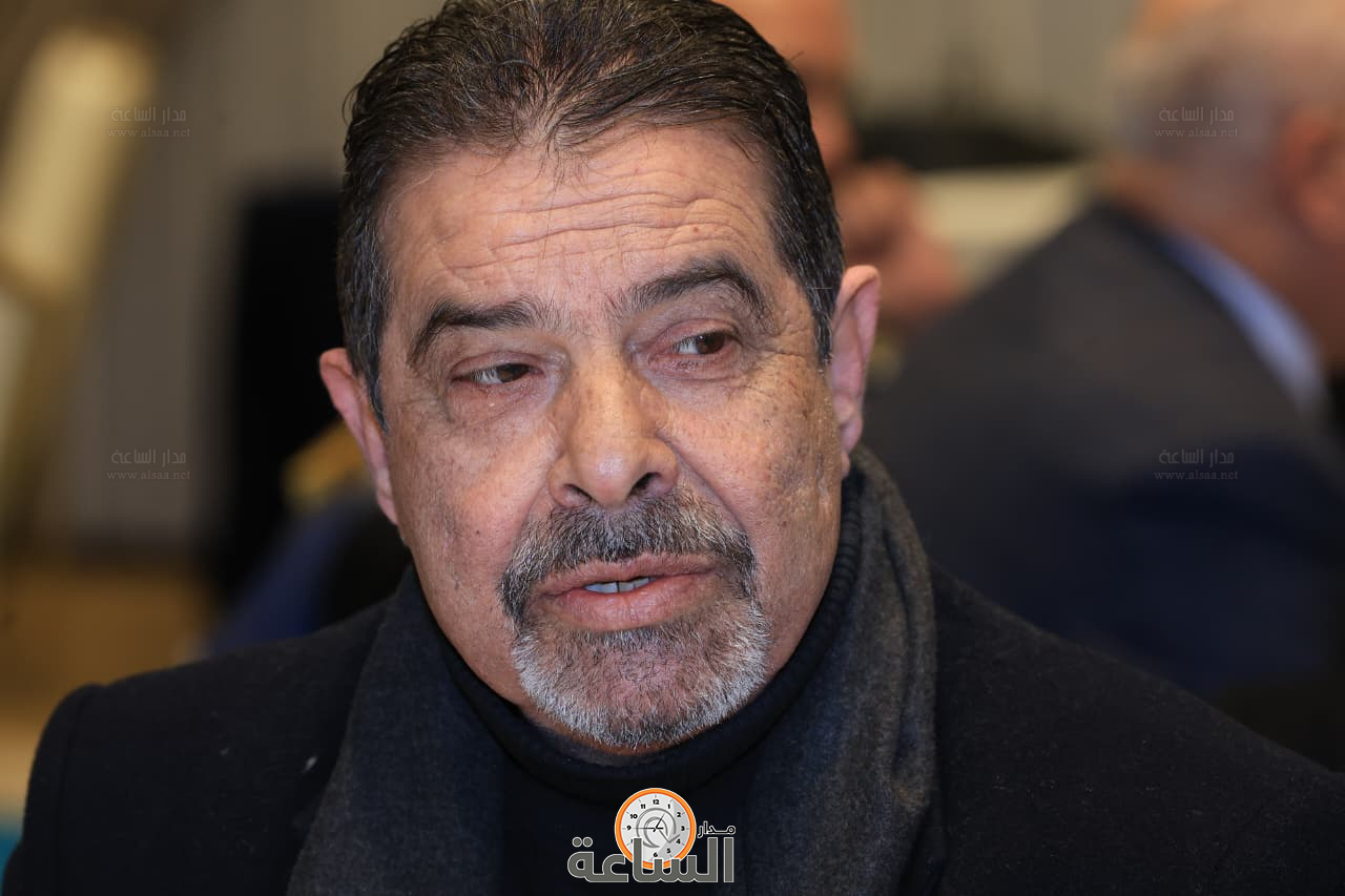 Madar Al-Saa Images 0.527084792300777