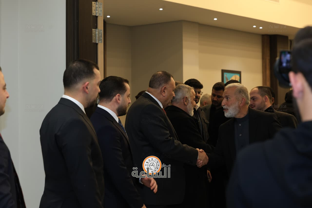 Madar Al-Saa Images 0.7667749330377392