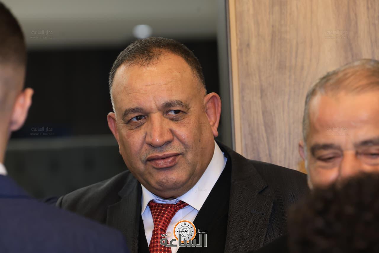 Madar Al-Saa Images 0.7604394766876847