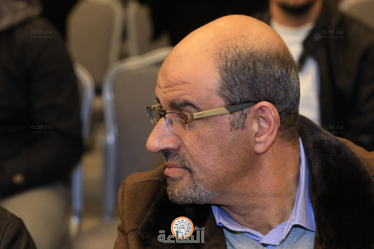 Madar Al-Saa Images 0.3363153865657277