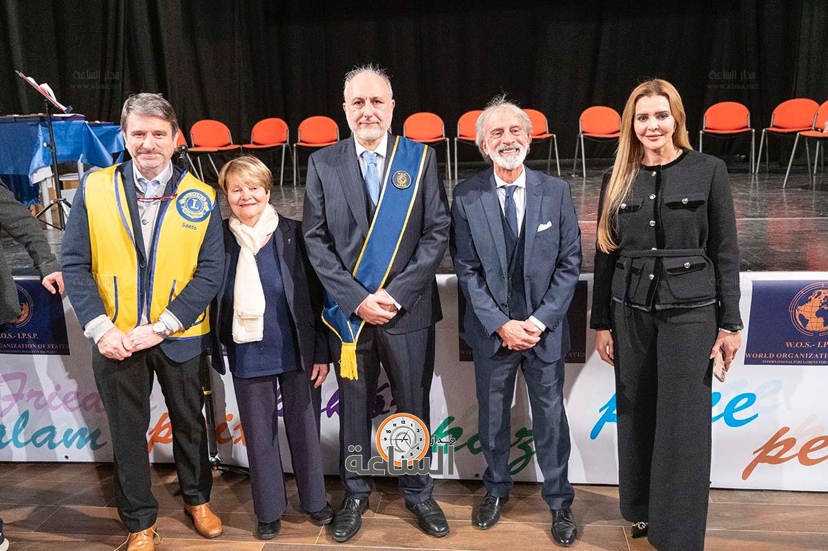 Madar Al-Saa Images 0.4831440741129468