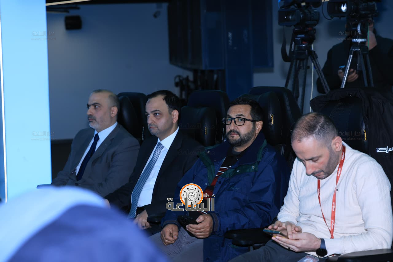 Madar Al-Saa Images 0.1145755517621595