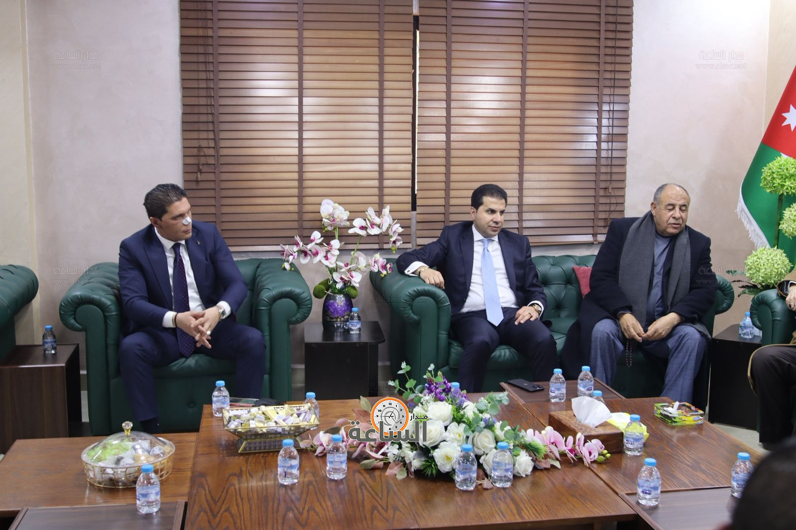 Madar Al-Saa Images 0.5593440235588903