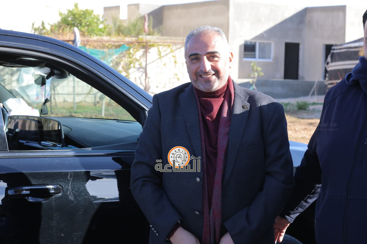 Madar Al-Saa Images 0.2553717568162368