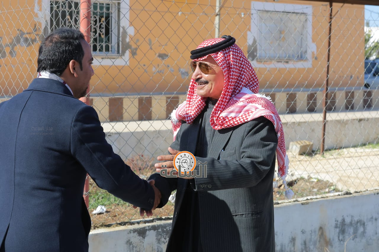 Madar Al-Saa Images 0.3771593902956206