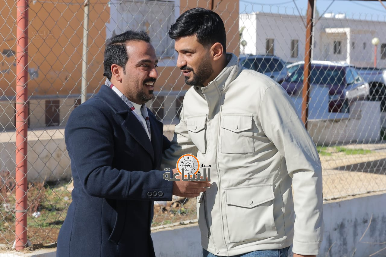 Madar Al-Saa Images 0.22155701004971673