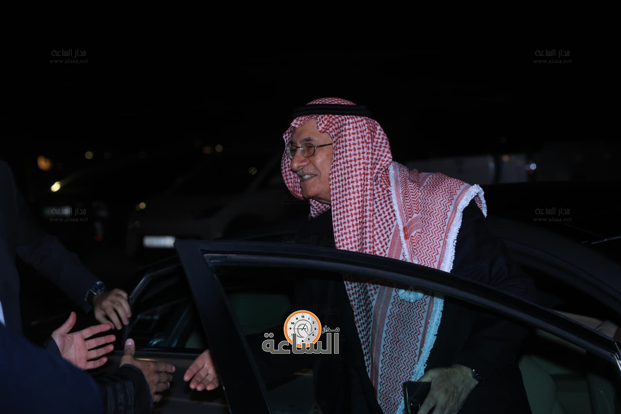 Madar Al-Saa Images 0.019433561483746753