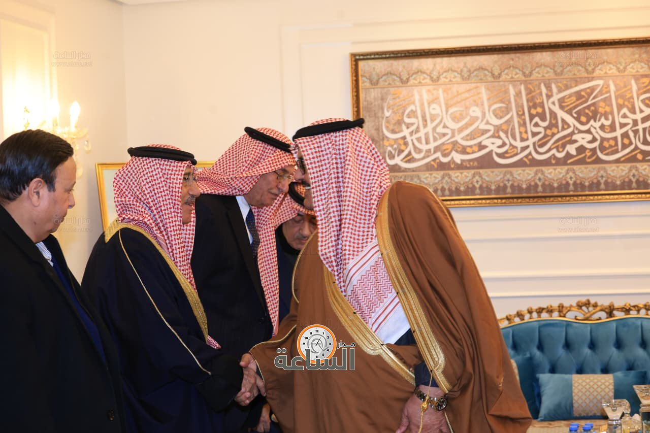 Madar Al-Saa Images 0.37052458276597044