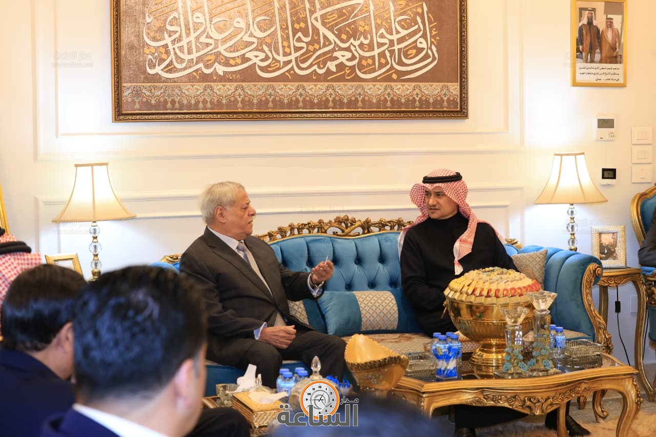 Madar Al-Saa Images 0.9450647301641237