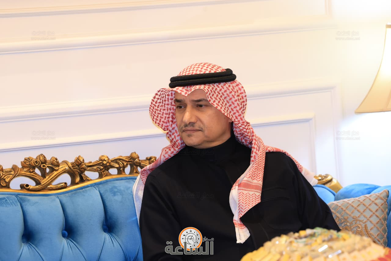 Madar Al-Saa Images 0.7355640677081359