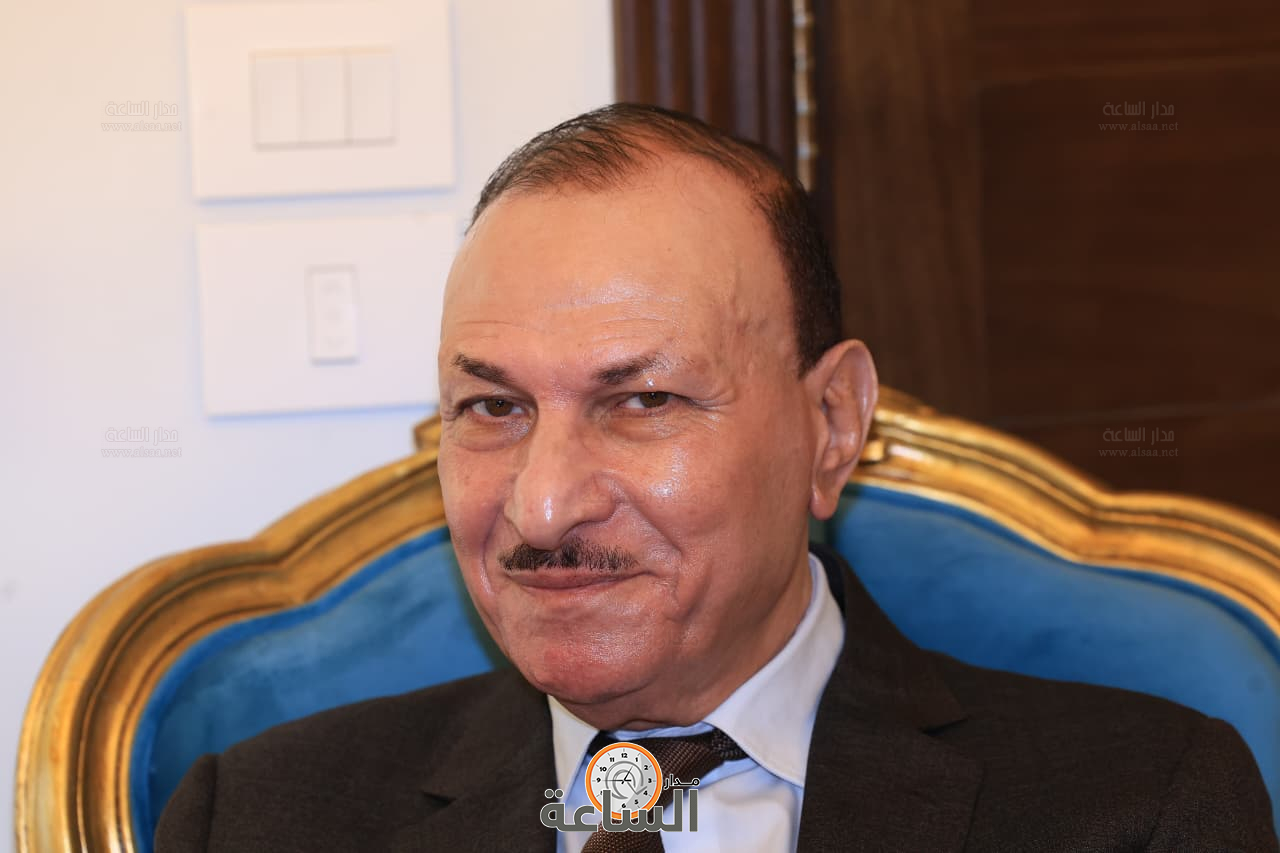 Madar Al-Saa Images 0.4903048459100222