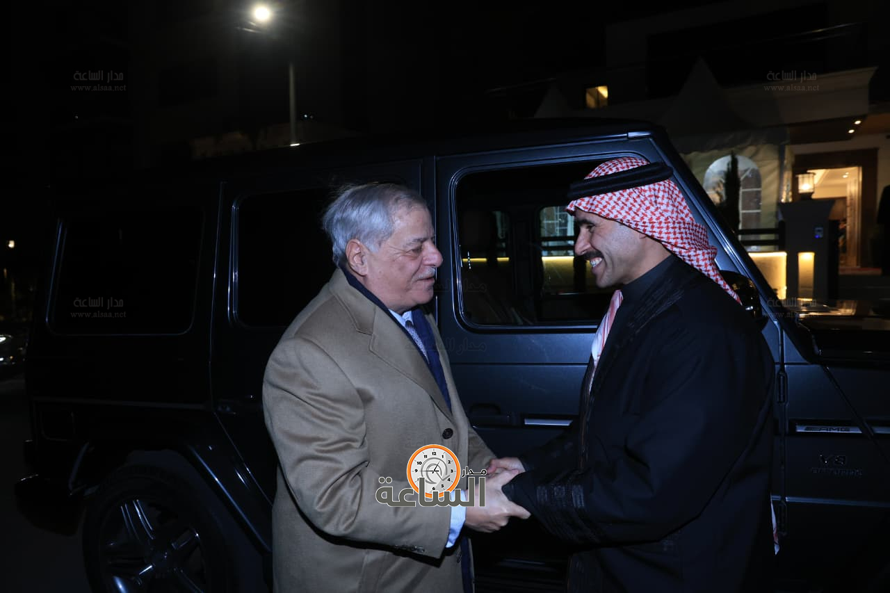 Madar Al-Saa Images 0.48973605783833074