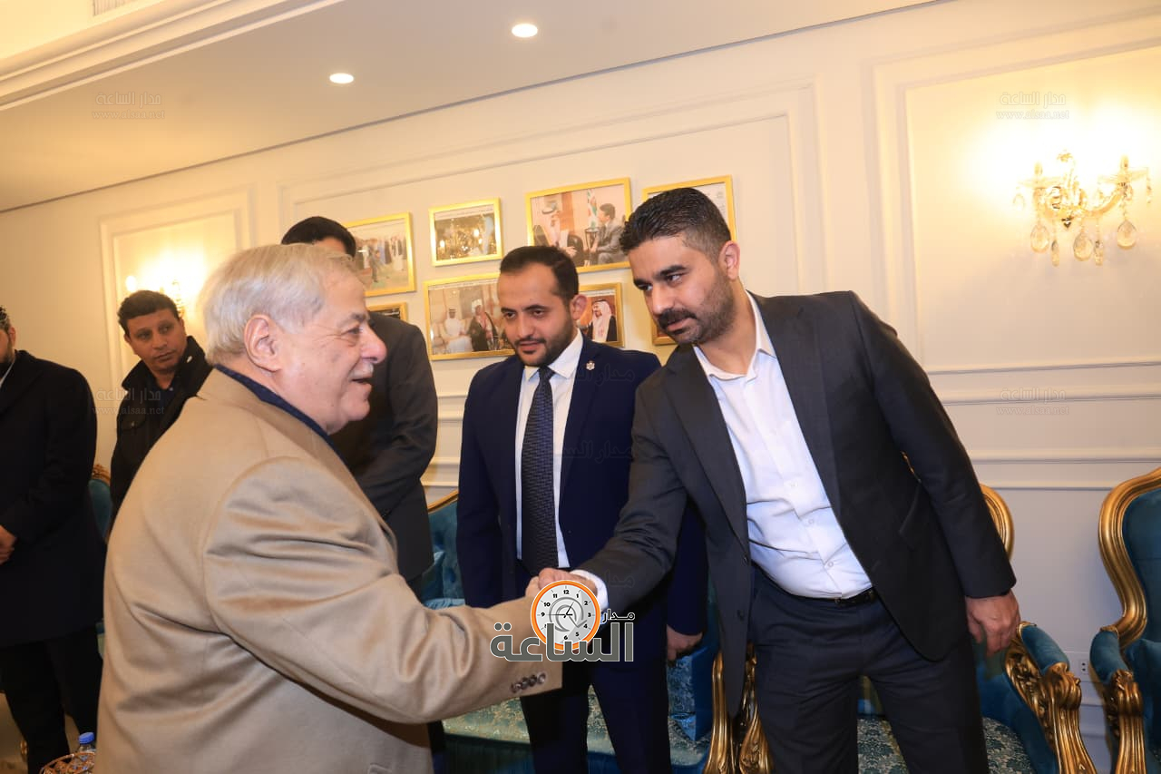 Madar Al-Saa Images 0.7419971980697015