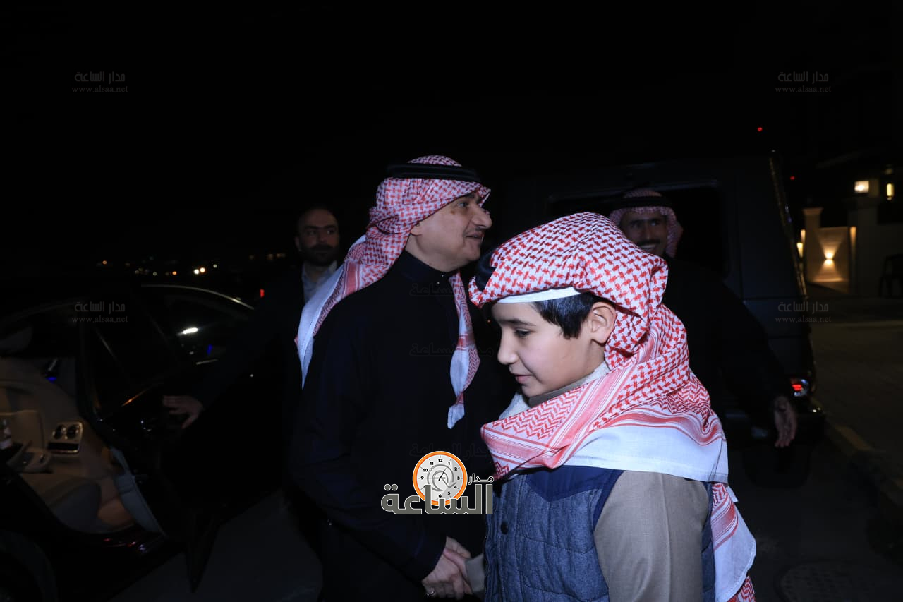 Madar Al-Saa Images 0.6258415254956193