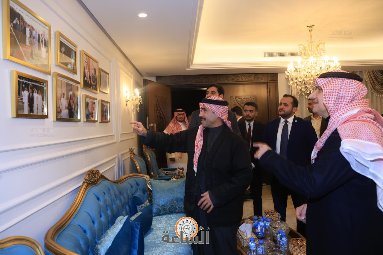 Madar Al-Saa Images 0.9025159416352581