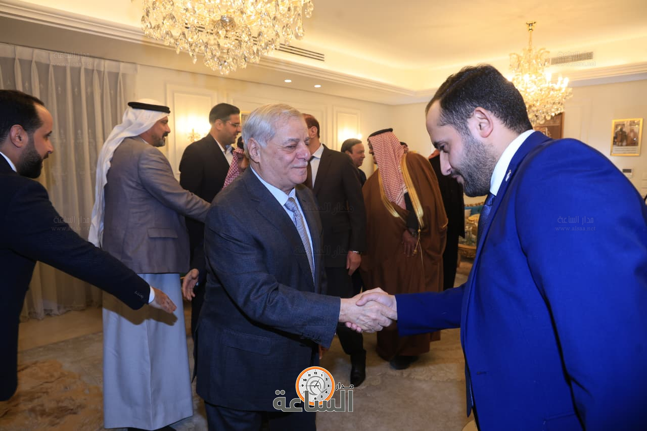 Madar Al-Saa Images 0.6118839384912604