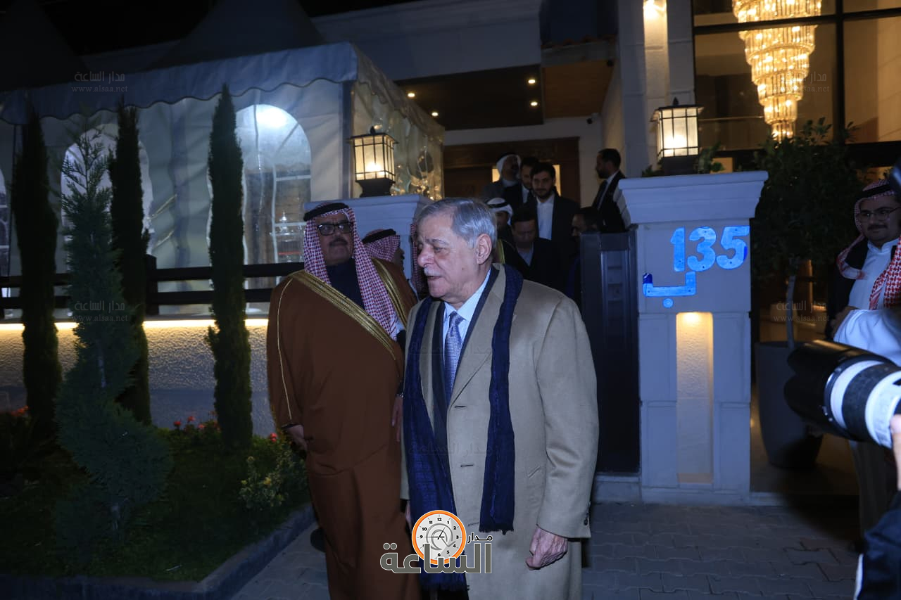 Madar Al-Saa Images 0.044731890782687134