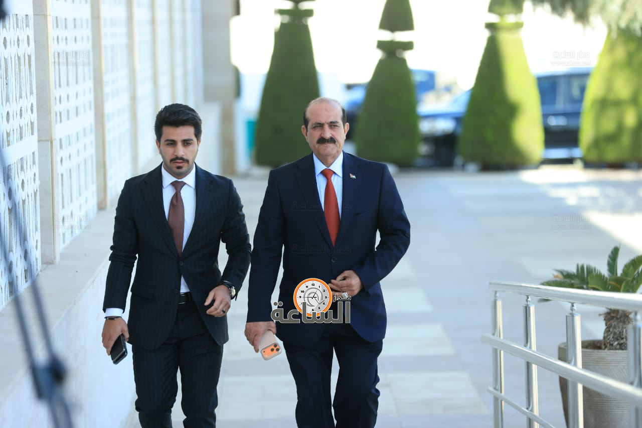 Madar Al-Saa Images 0.05108890193425508