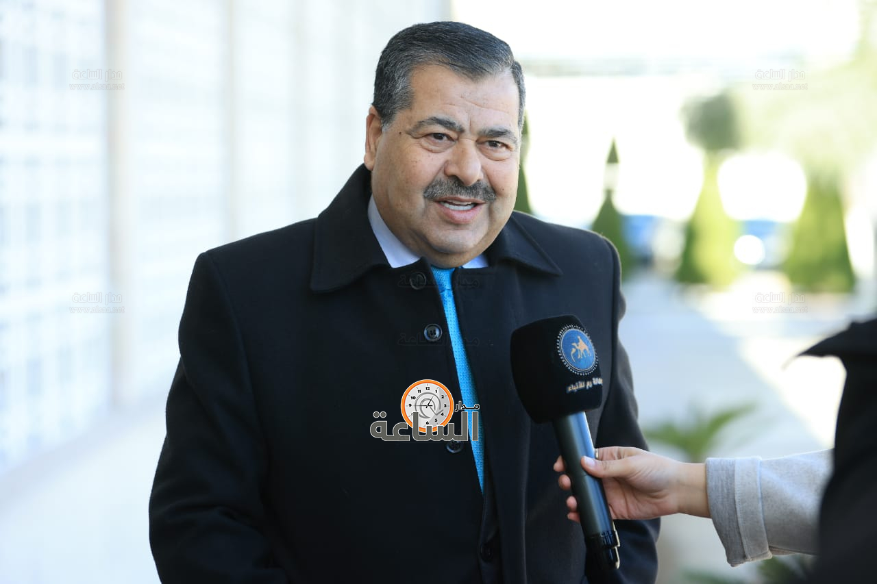 Madar Al-Saa Images 0.9368055667078542