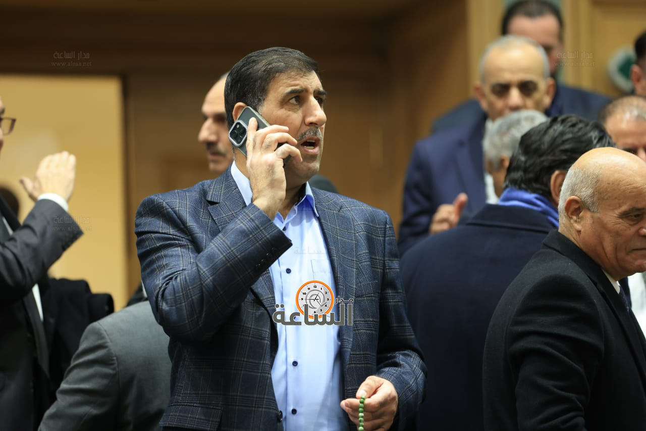 Madar Al-Saa Images 0.2439514049614152