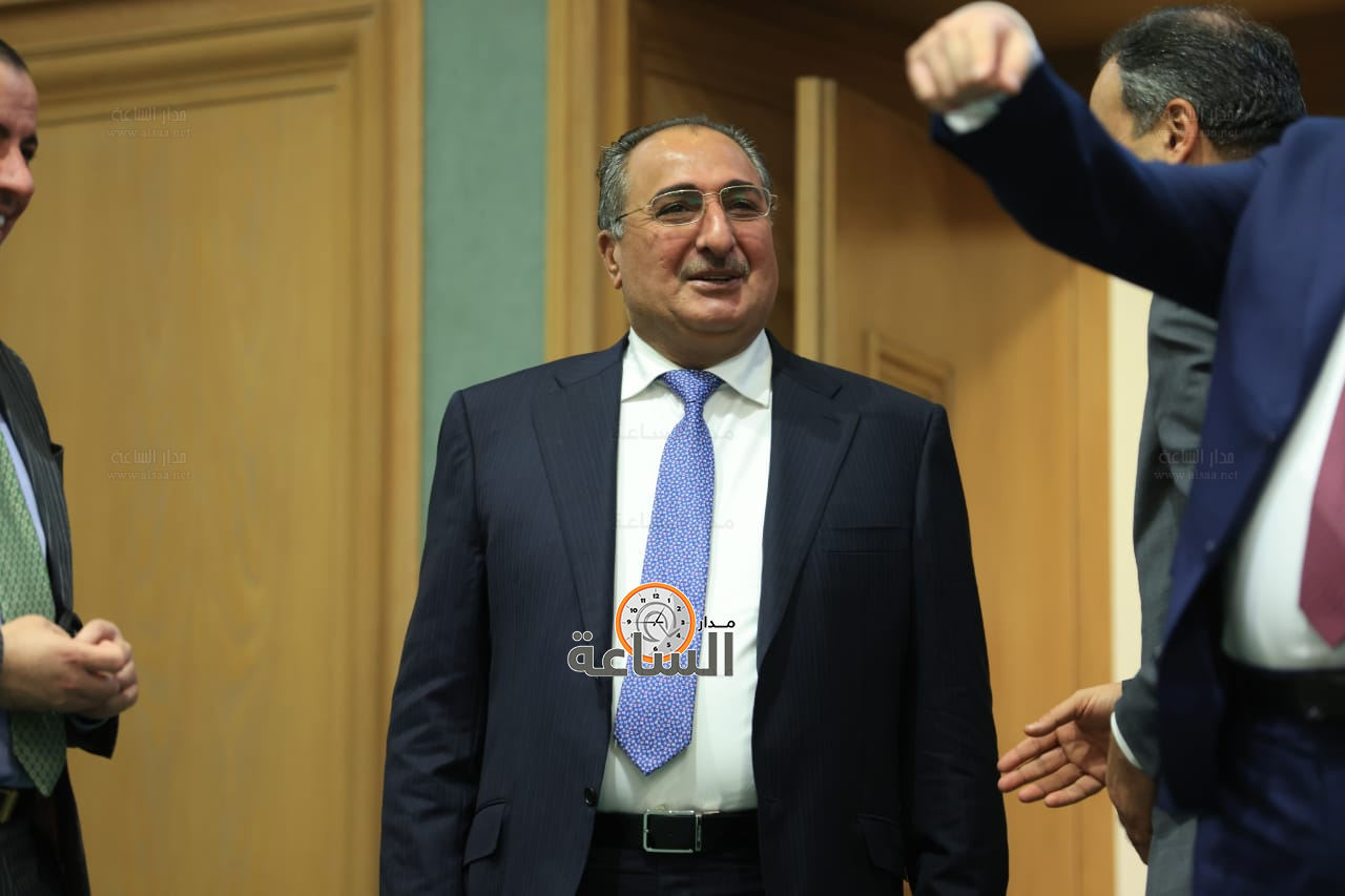 Madar Al-Saa Images 0.7389285983983642