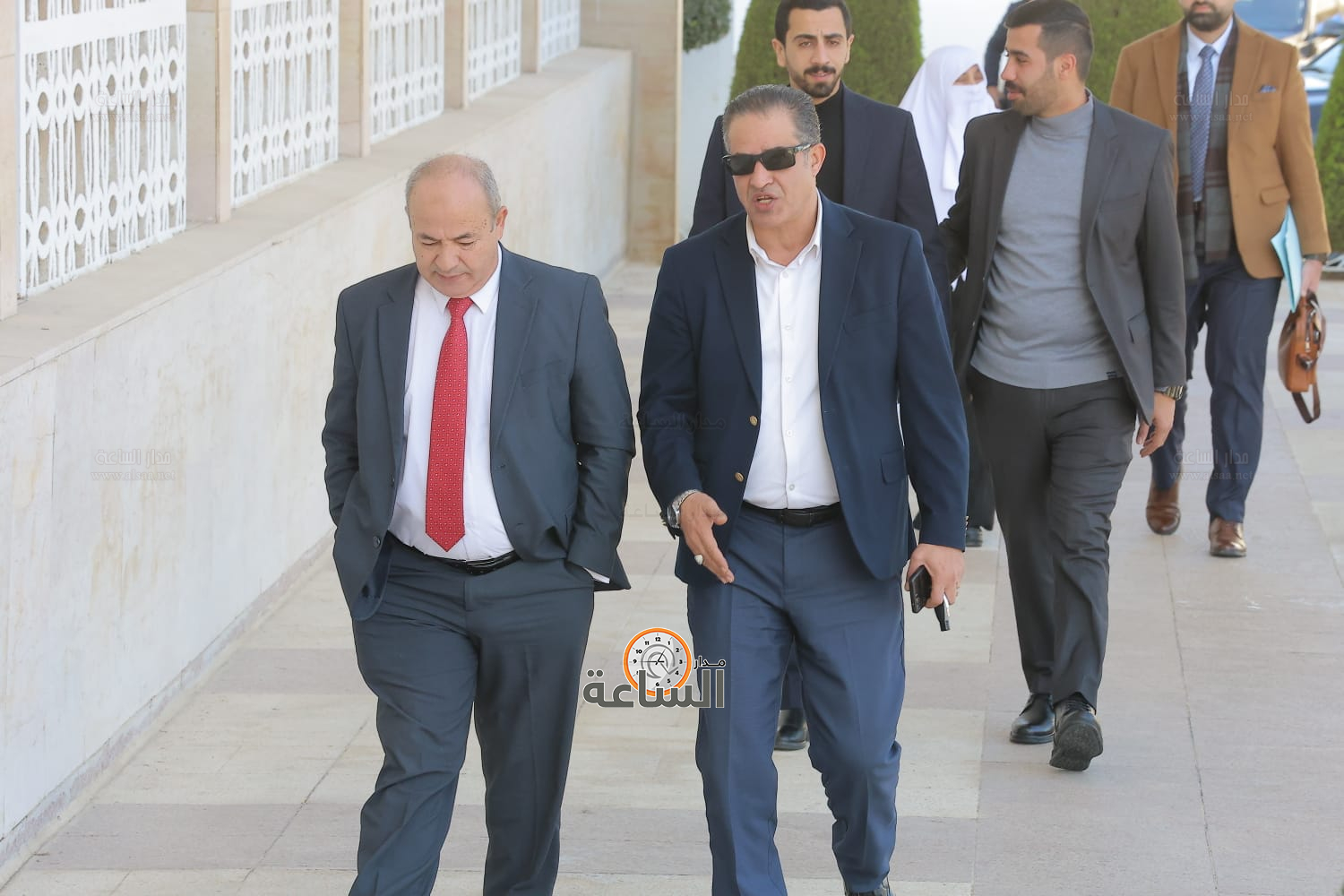 Madar Al-Saa Images 0.40511216360362323