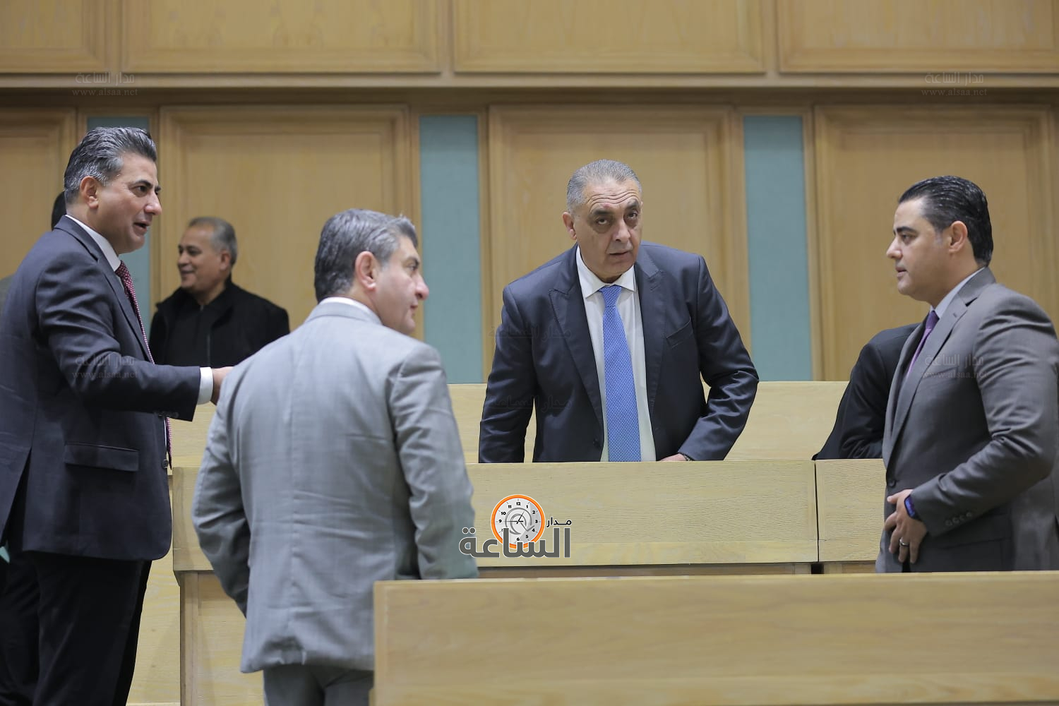 Madar Al-Saa Images 0.04778798778377158