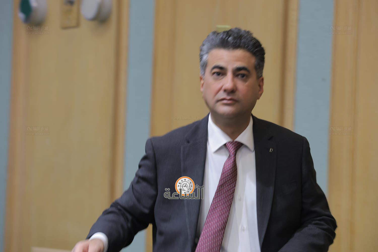 Madar Al-Saa Images 0.8339856188630449