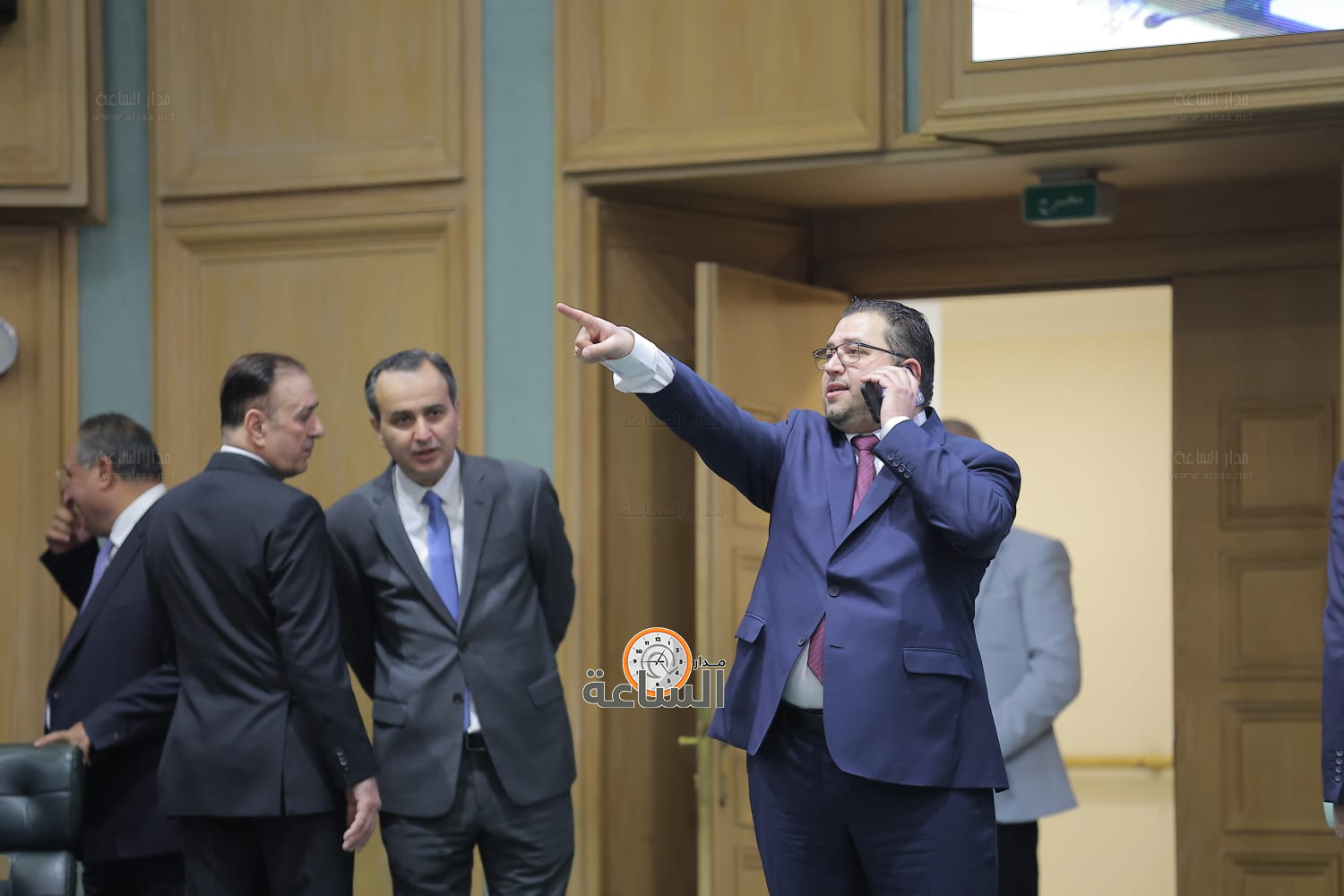 Madar Al-Saa Images 0.7744428652306334