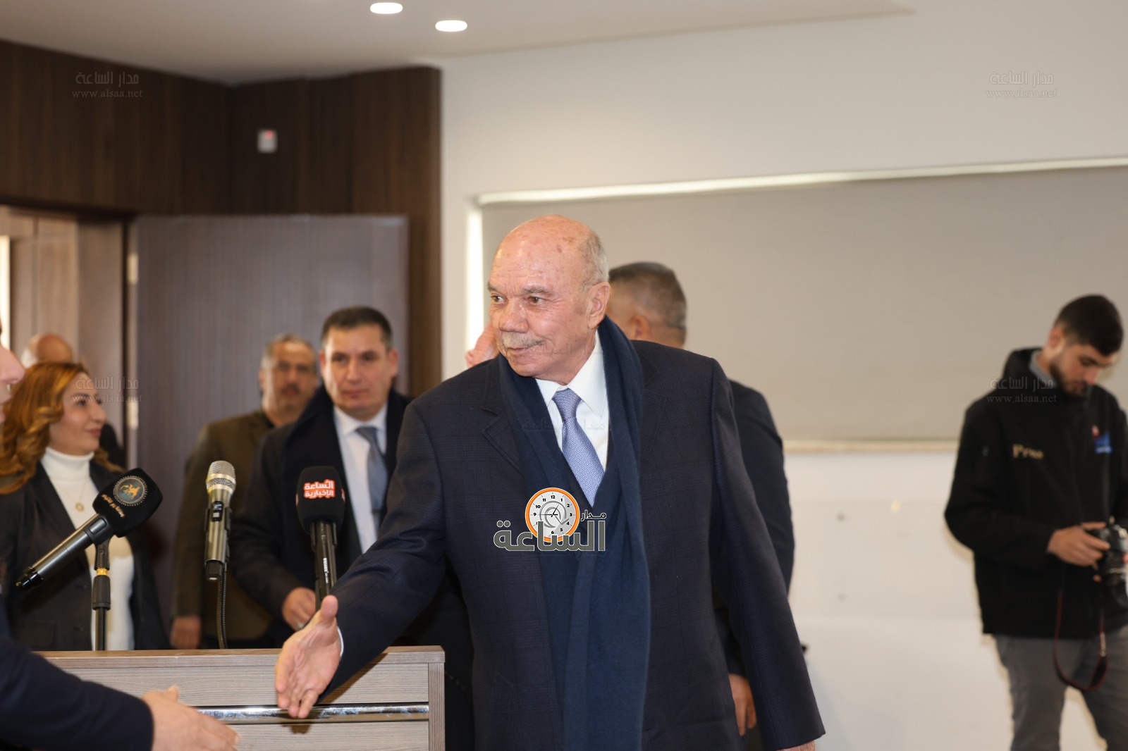 Madar Al-Saa Images 0.3327535011855094