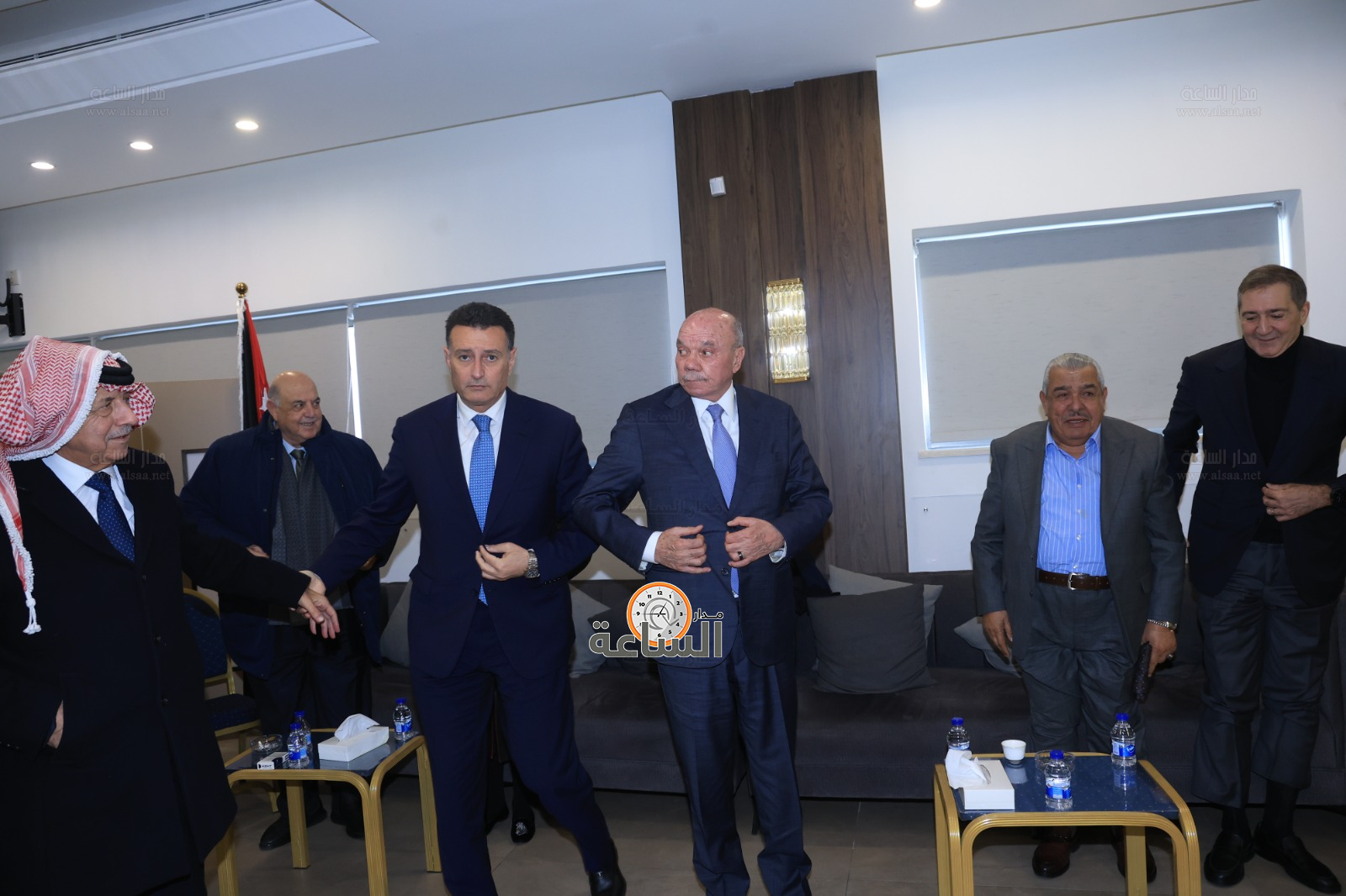 Madar Al-Saa Images 0.12096620429202998