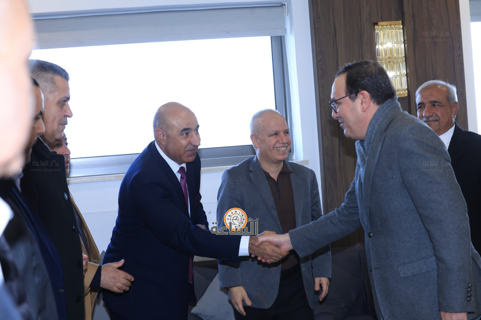 Madar Al-Saa Images 0.22030420121563854