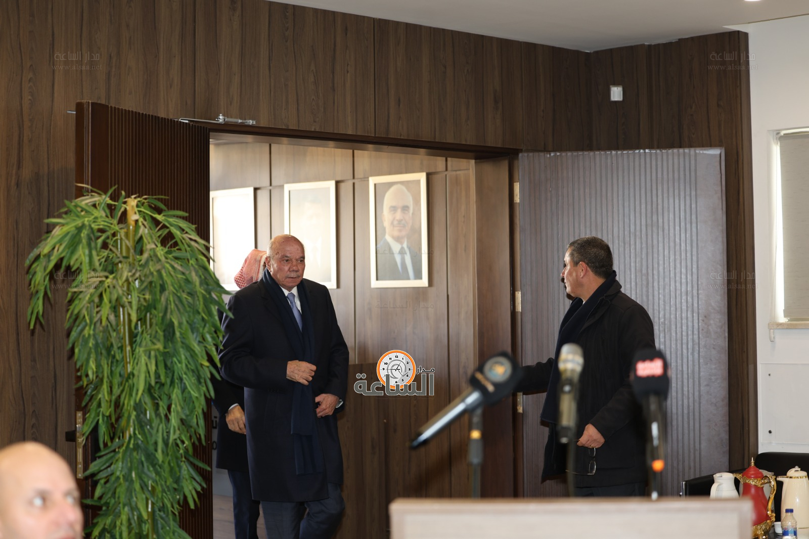 Madar Al-Saa Images 0.4550238619418726