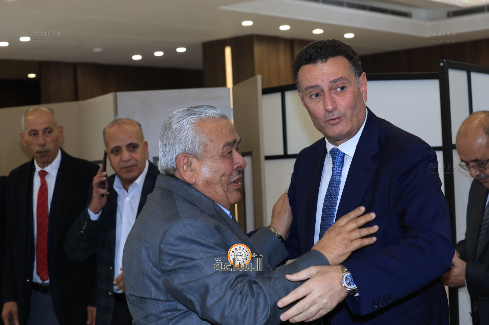 Madar Al-Saa Images 0.668274633454878