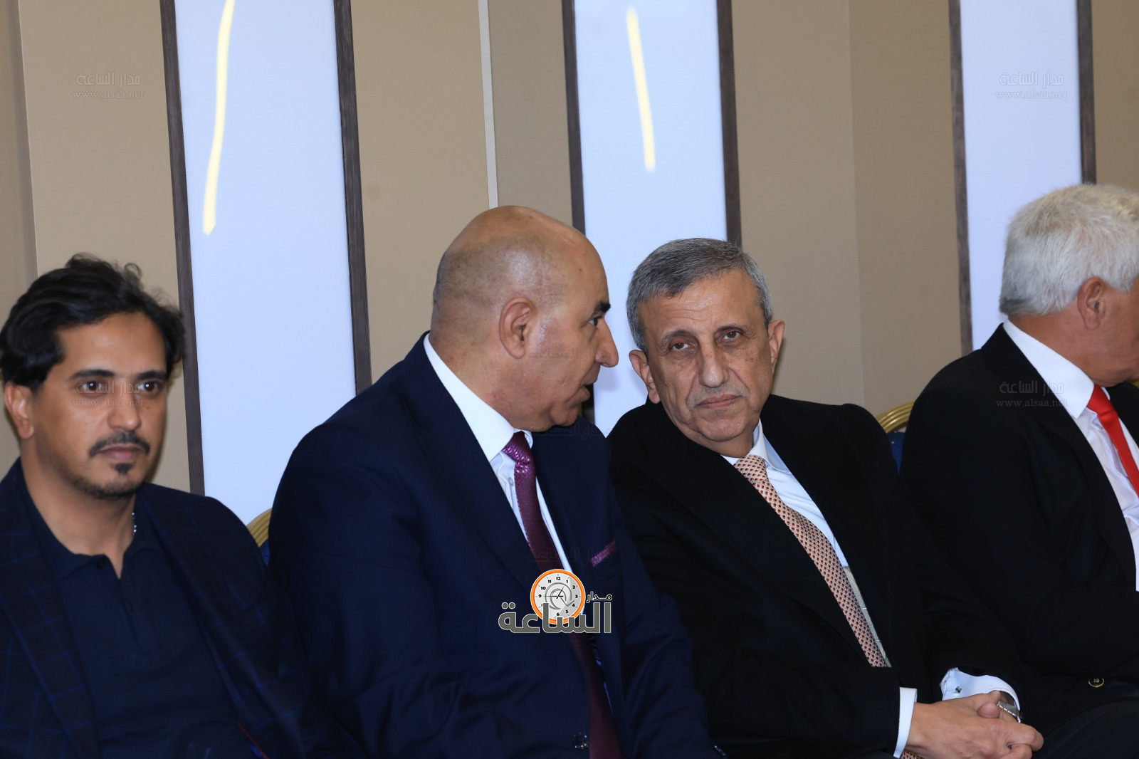 Madar Al-Saa Images 0.8791535589754238