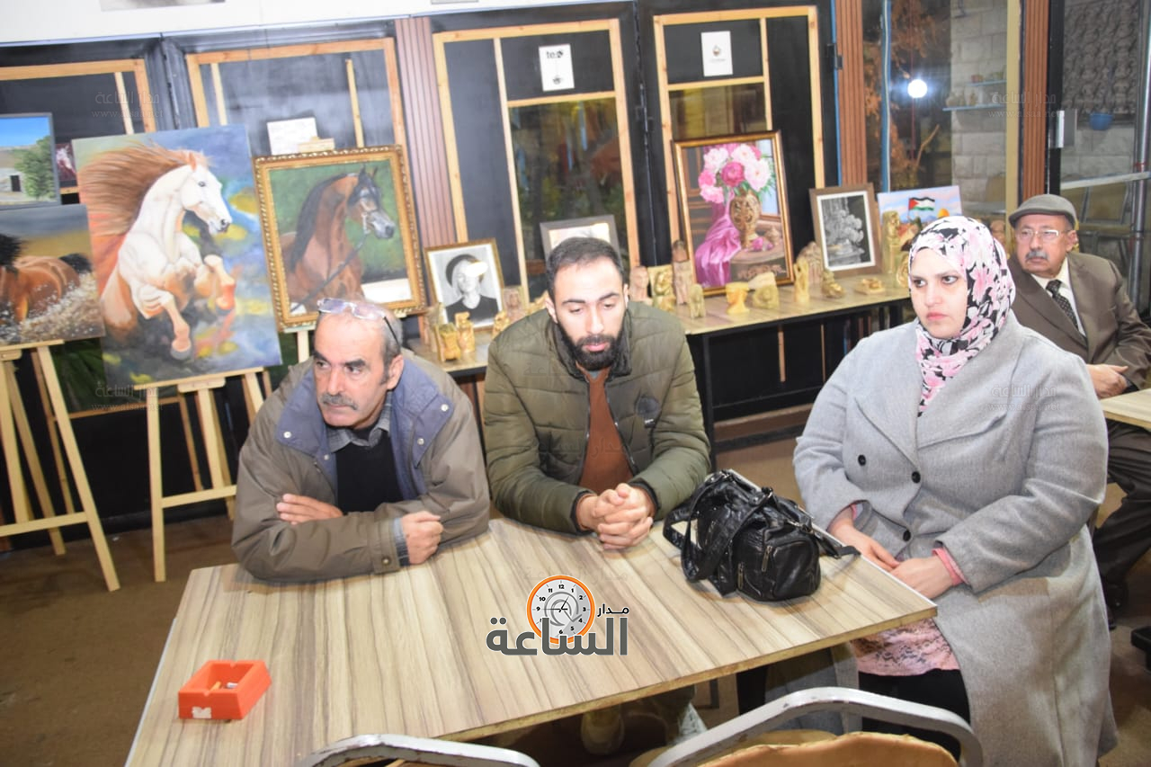 Madar Al-Saa Images 0.5163397181722211