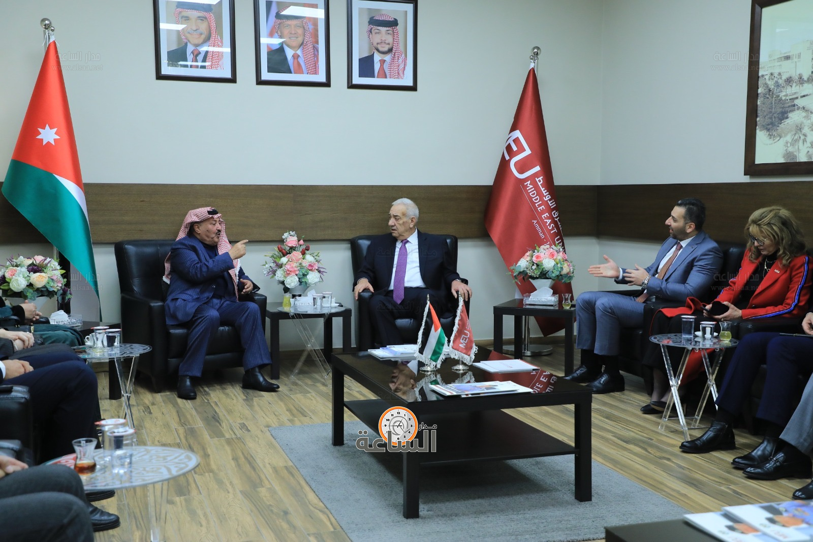 Madar Al-Saa Images 0.4299477298066532