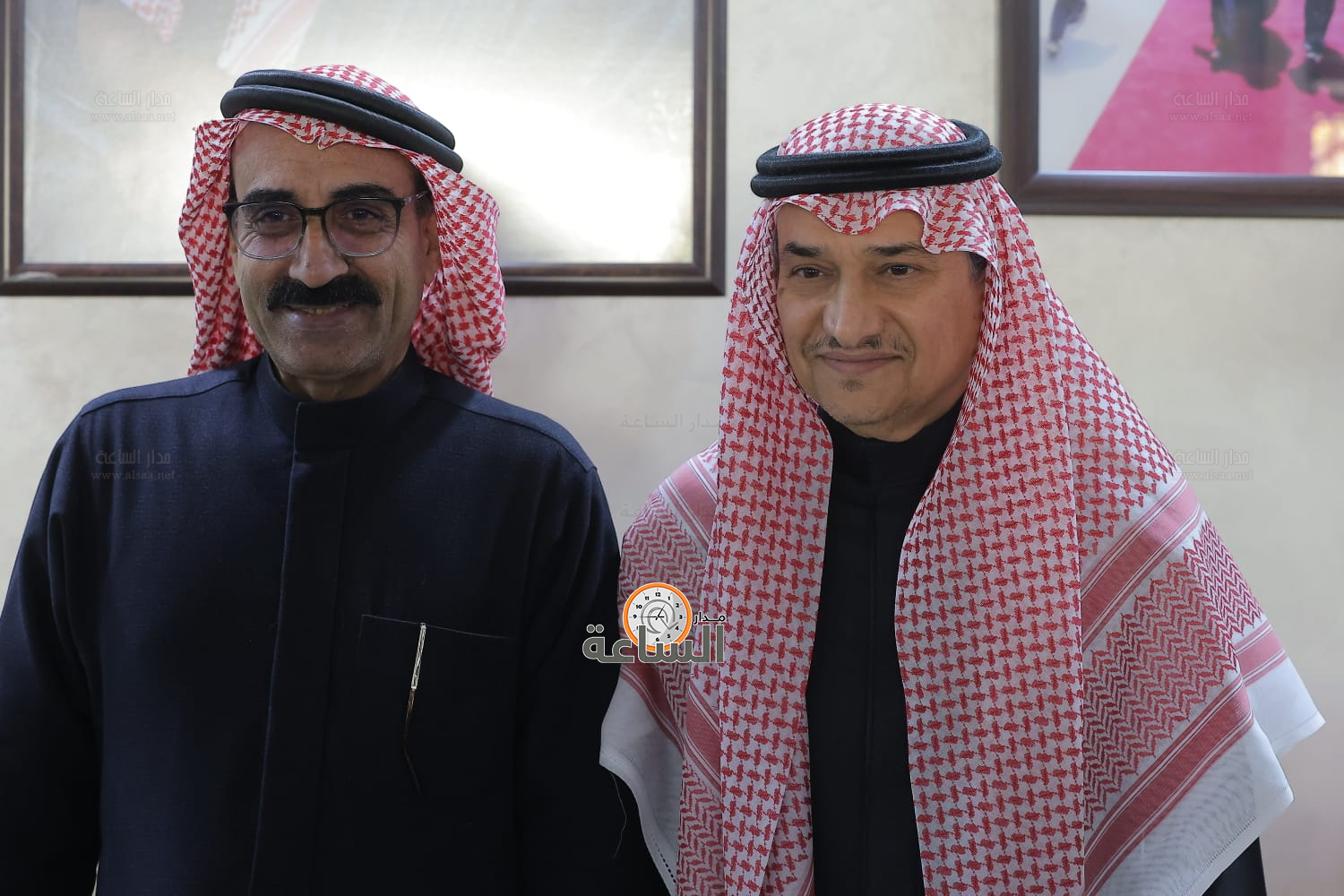 Madar Al-Saa Images 0.9091169618238157