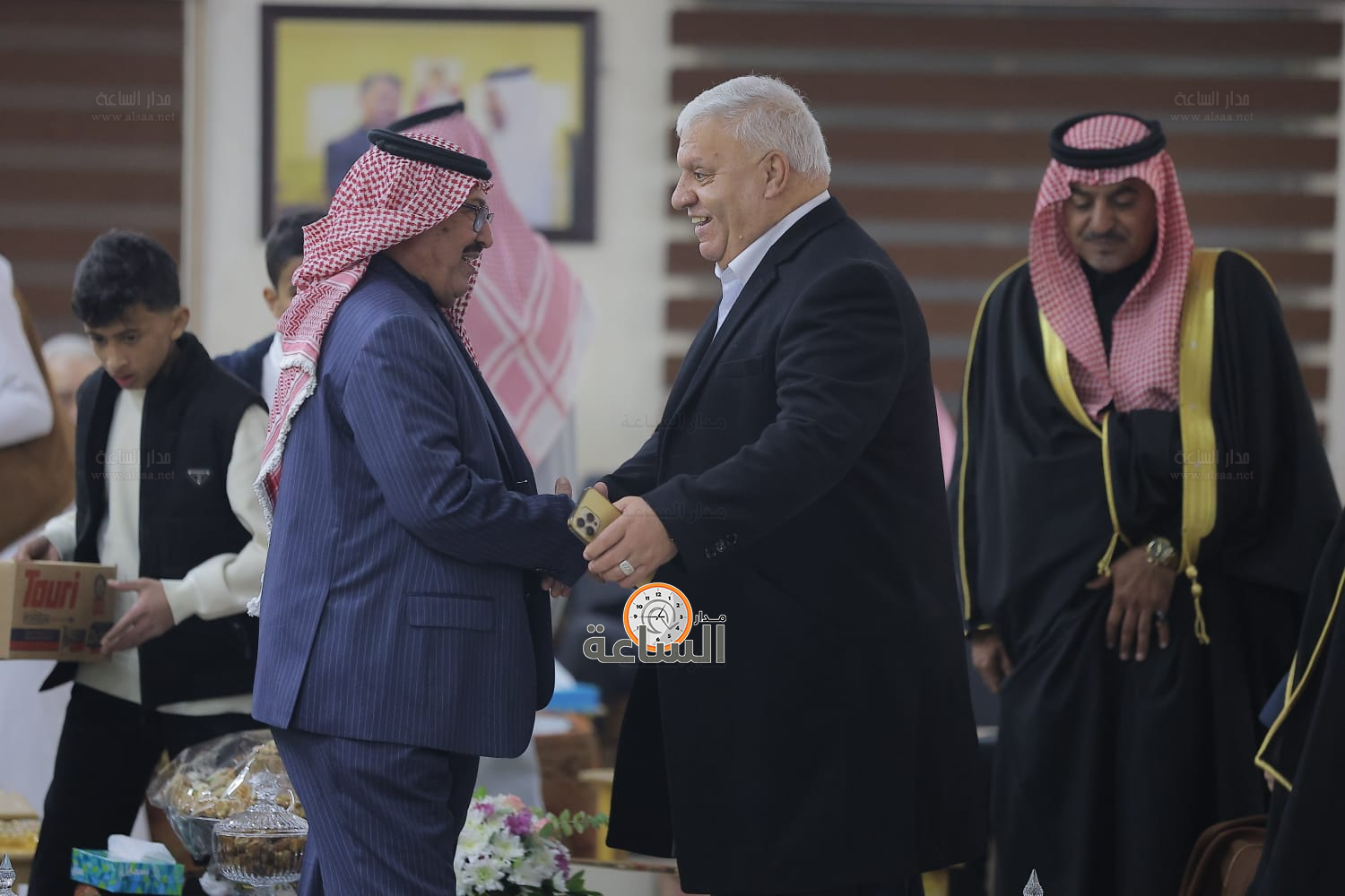 Madar Al-Saa Images 0.007515080396998108