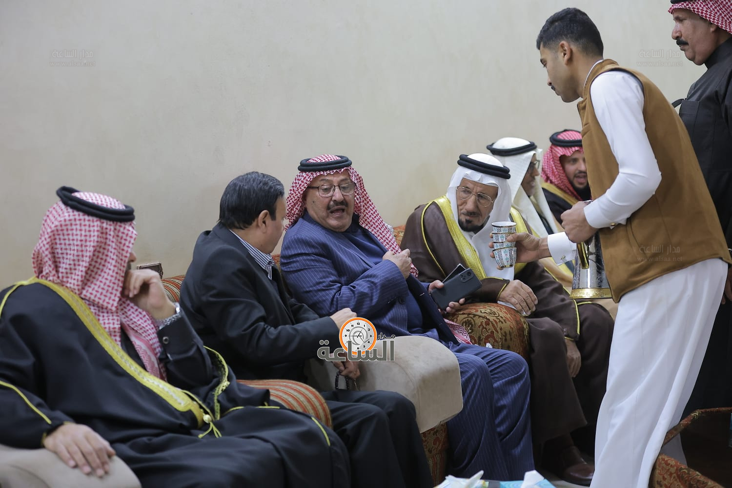 Madar Al-Saa Images 0.20361791555630504