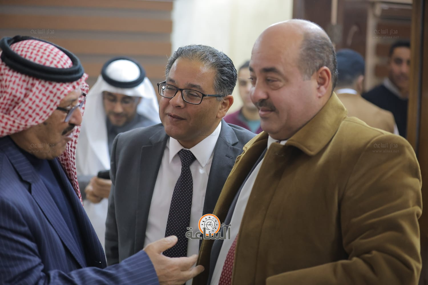 Madar Al-Saa Images 0.8541558349021302