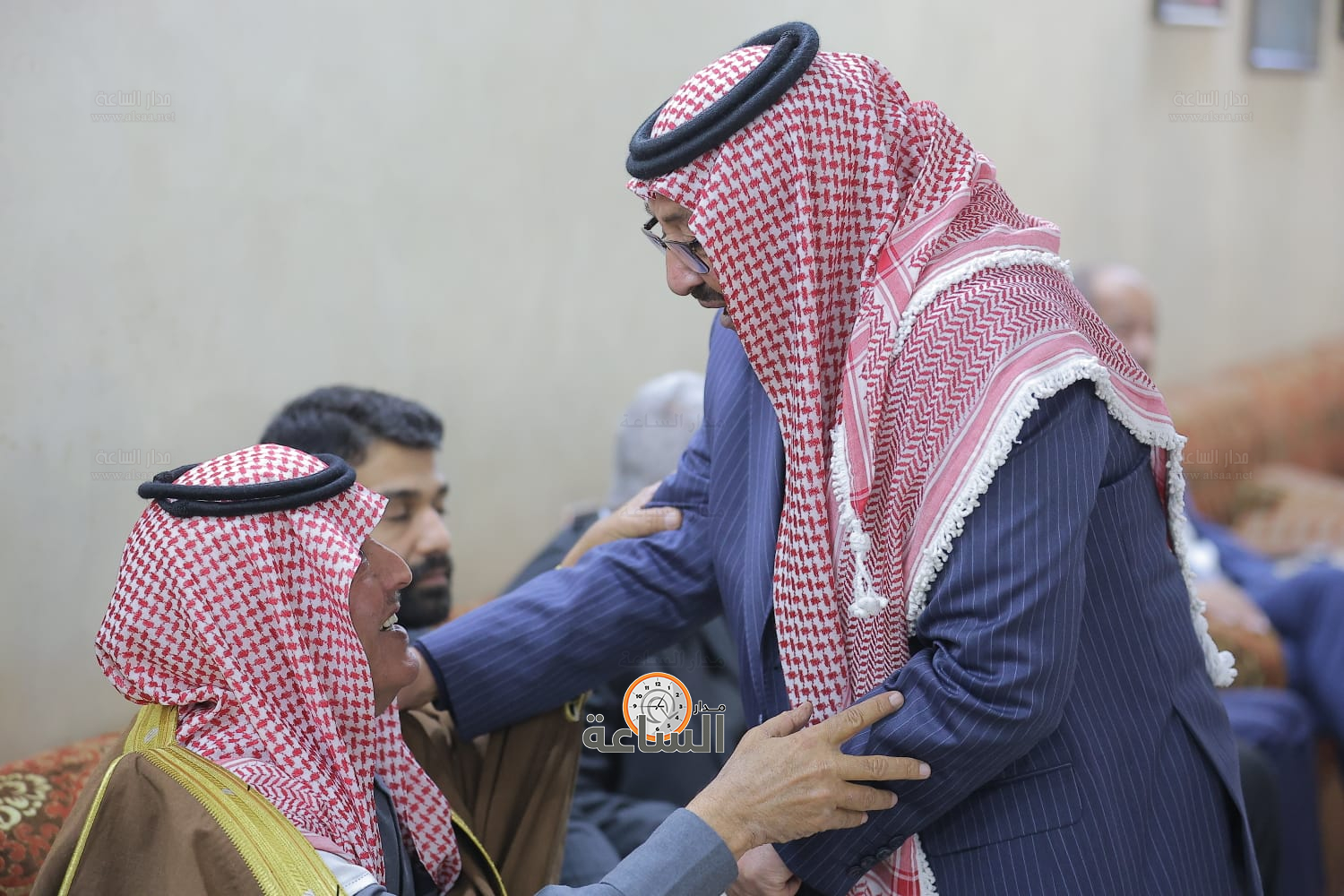 Madar Al-Saa Images 0.3726704619269119