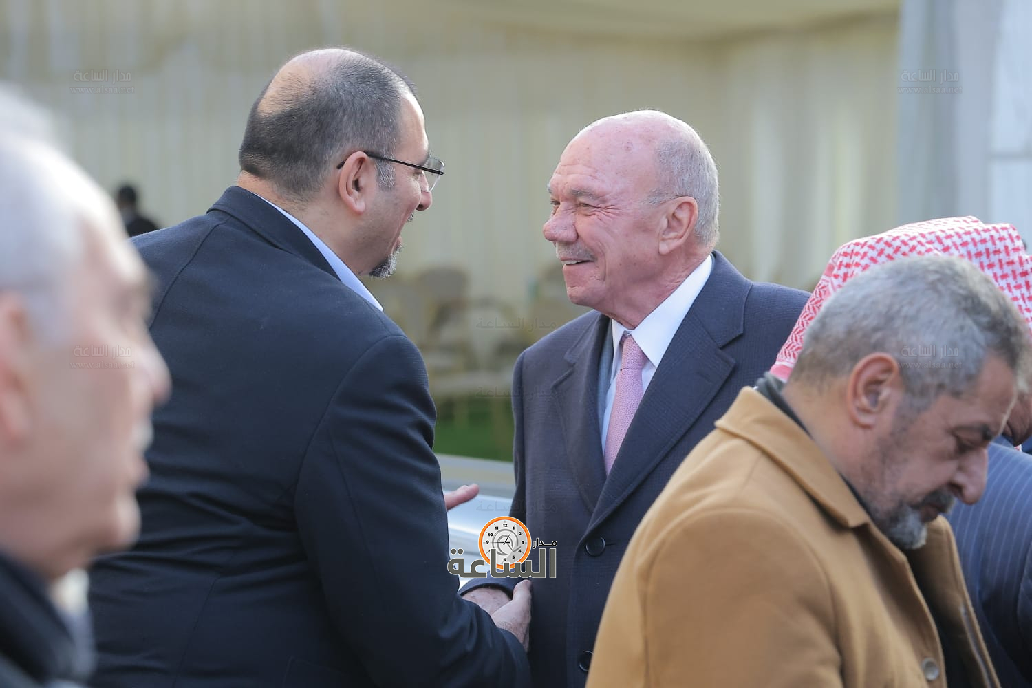 Madar Al-Saa Images 0.8502614921350393