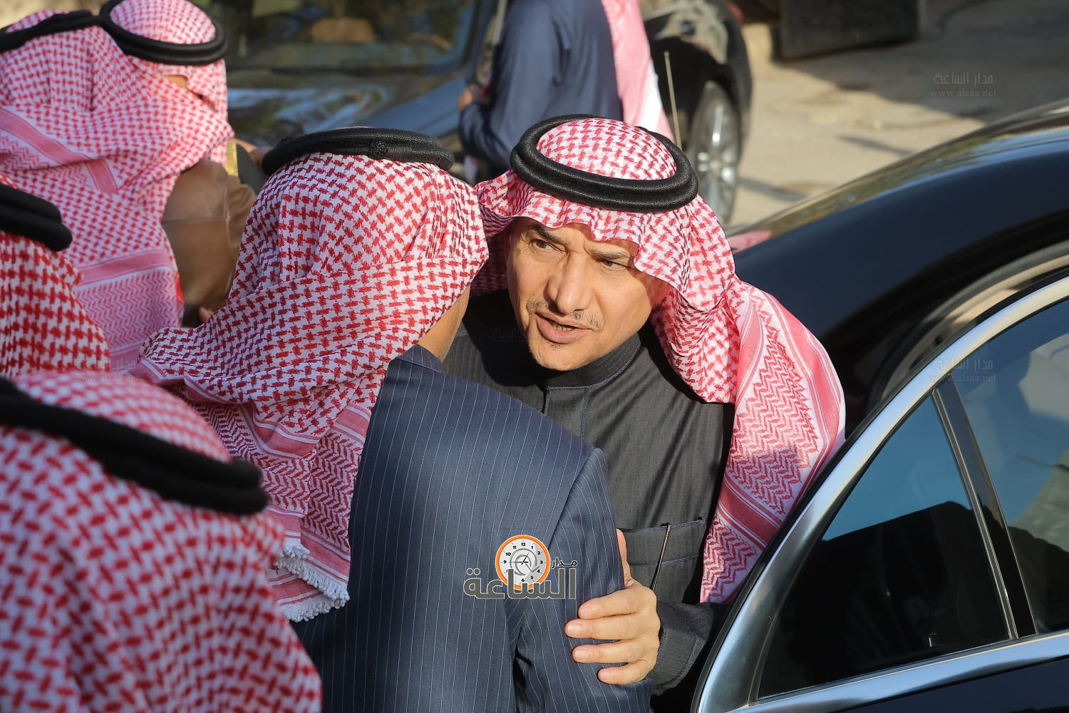 Madar Al-Saa Images 0.2093443380828095