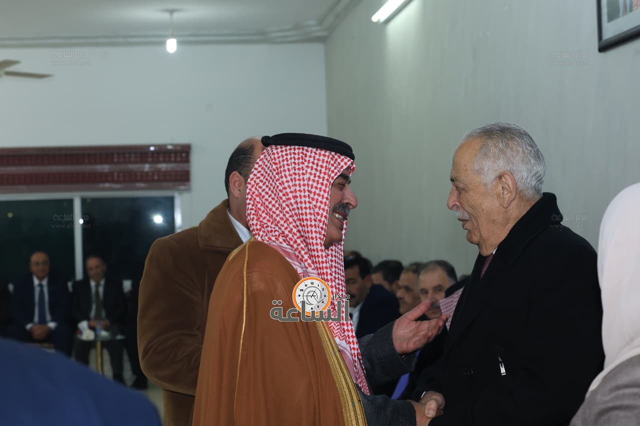 Madar Al-Saa Images 0.8454409862038846