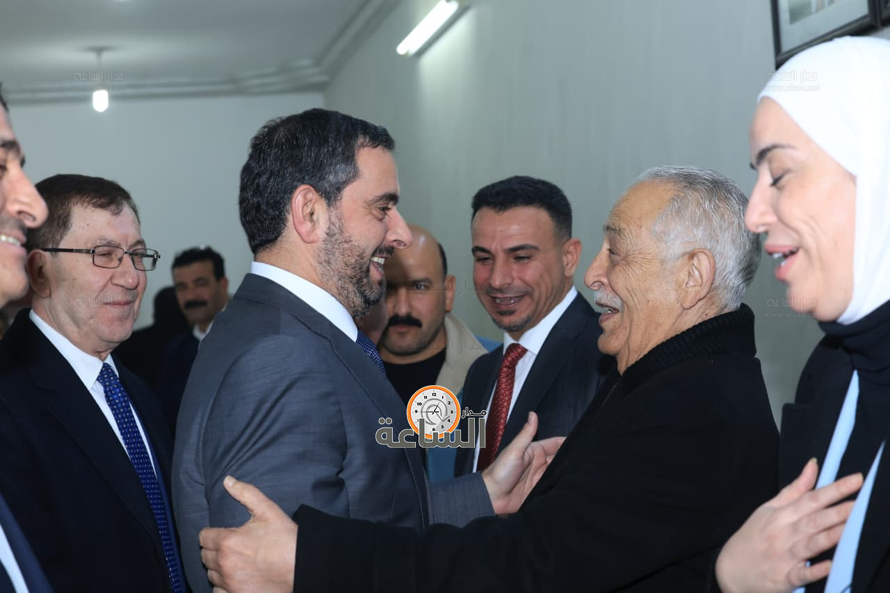 Madar Al-Saa Images 0.6825043594127848