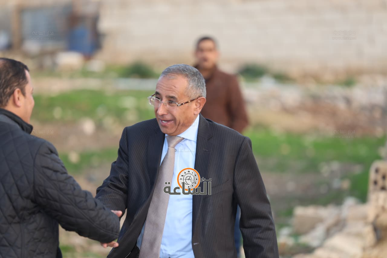 Madar Al-Saa Images 0.008600188887474824