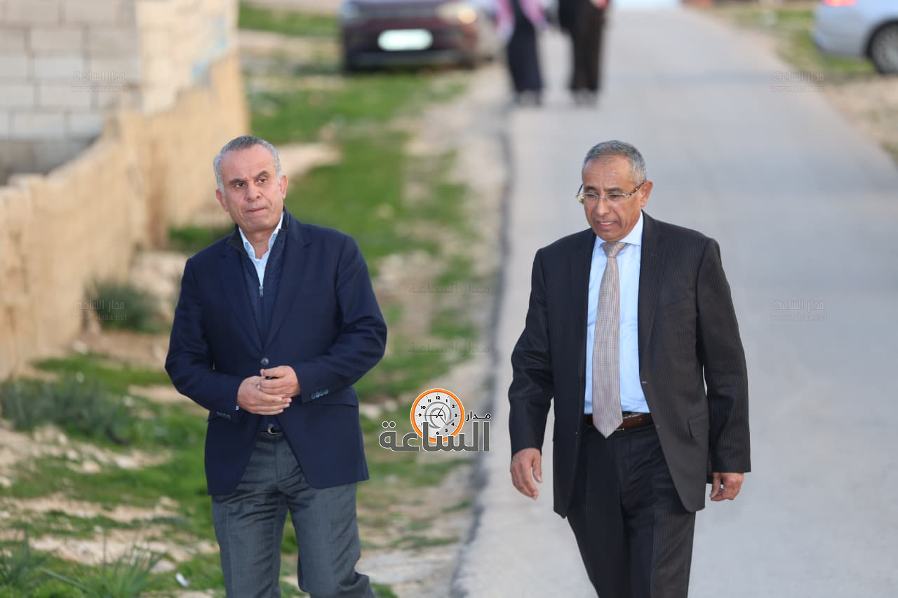 Madar Al-Saa Images 0.950174651270812