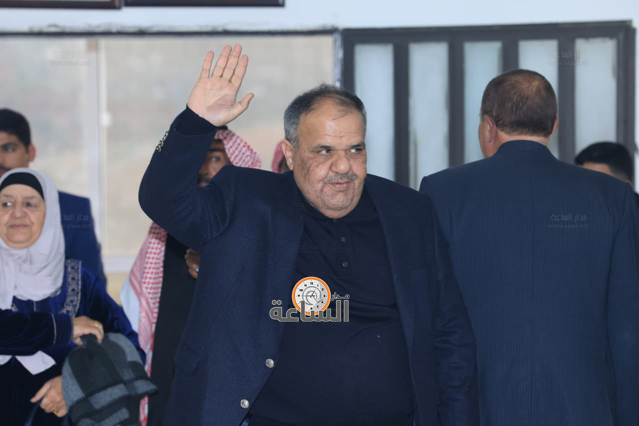 Madar Al-Saa Images 0.4772153094836834